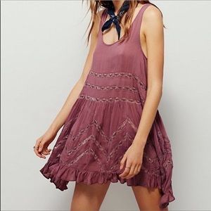 FREE PEOPLE Voile and Lace Trapeze Slip Medium